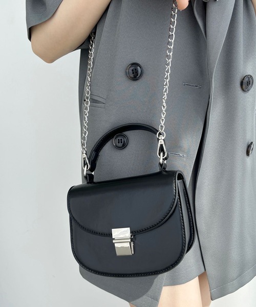 Heather(ヘザー)の「ラウンドミニフラップBAG 119101(ショルダーバッグ・レディース・オフホワイト/ブラック・ONE SIZE)」の16枚目の写真