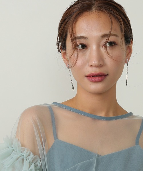 Kana（カナ）の「ニュアンス ドロップ パール ロング ピアス 結婚式 パーティー オケージョン デイリー（ピアス（両耳用）・レディース・ゴールド/シルバー・フリー）」の5枚目の写真