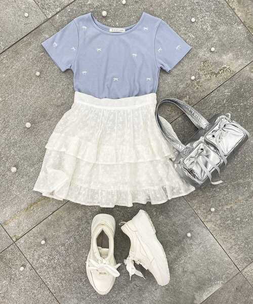 MAJESTIC LEGON（マジェスティックレゴン）の「ロマンティックエンブロイダリーTシャツ（Tシャツ/カットソー・レディース・ブラック/グレー/ブルー/オフホワイト/ブラック系その他/ピンク・MEDIUM）」の5枚目の写真