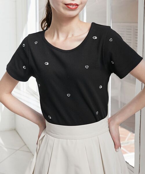 MAJESTIC LEGON（マジェスティックレゴン）の「ロマンティックエンブロイダリーTシャツ（Tシャツ/カットソー・レディース・ブラック/グレー/ブルー/オフホワイト/ブラック系その他/ピンク・MEDIUM）」の21枚目の写真