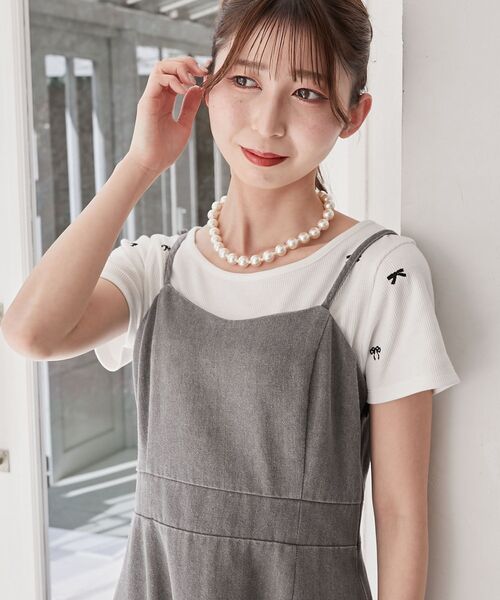 MAJESTIC LEGON（マジェスティックレゴン）の「ロマンティックエンブロイダリーTシャツ（Tシャツ/カットソー・レディース・ブラック/グレー/ブルー/オフホワイト/ブラック系その他/ピンク・MEDIUM）」の12枚目の写真