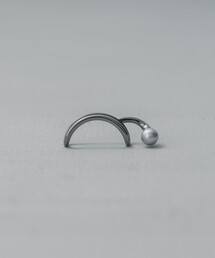 and cloud（アンドクラウド）の「Round Pearl Frame Cuff（イヤーカフ）」