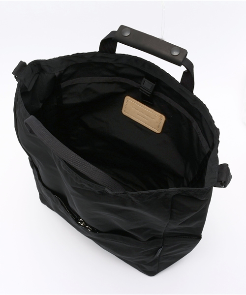 SHIPS（シップス）の「STANDARD SUPPLY: 60/40(ロクヨン)クロス 2way STAND UP ショルダー&トートバッグ（Sサイズ）（トートバッグ・メンズ・ブラック/グレー/ネイビー・ONE SIZE）」の15枚目の写真