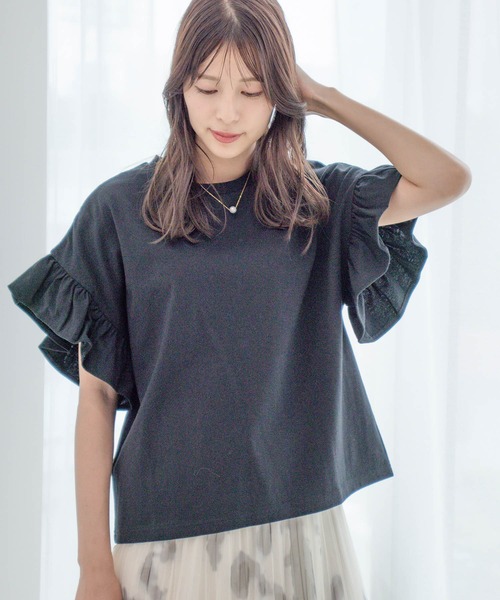 Jayro(ジャイロ)の「コットンフリル袖Tシャツ(Tシャツ/カットソー・レディース・ブラック/ホワイト/オフホワイト/ブラック系その他2・M)」の1枚目の写真