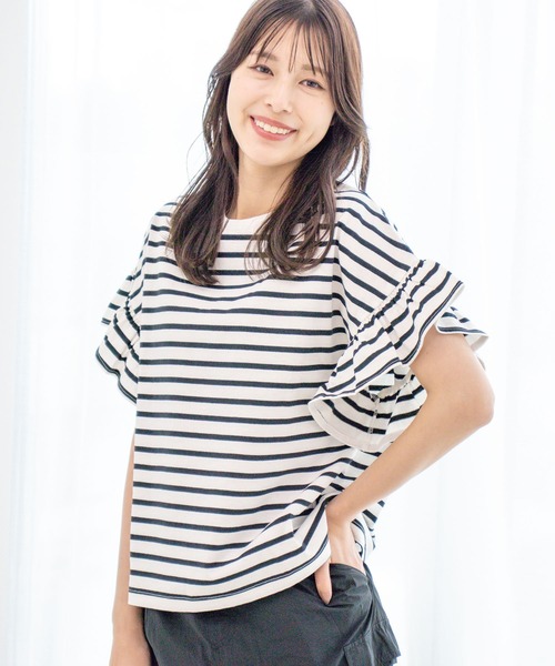 Jayro(ジャイロ)の「コットンフリル袖Tシャツ(Tシャツ/カットソー・レディース・ブラック/ホワイト/オフホワイト/ブラック系その他2・M)」の19枚目の写真
