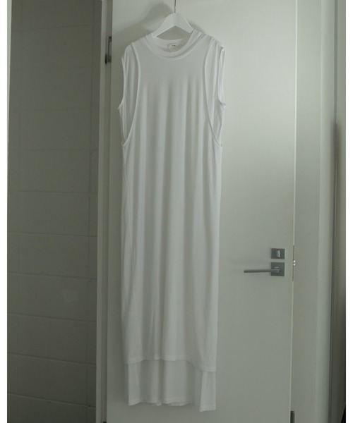 anuke（アンヌーク）の「Layered Cut Onepiece（ワンピース