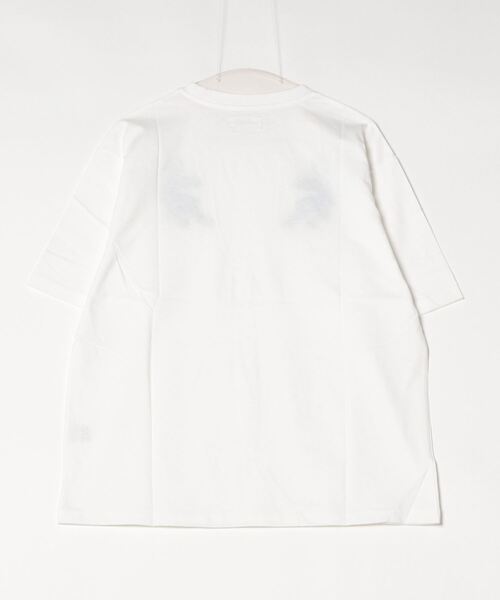 ATELANE(アテレーン)の「ATELANE/シルケット天竺トラ、フラワー、刺繍S/S Tee(Tシャツ/カットソー・メンズ・ブラック系/アッシュグレー/ブラック/ホワイト系/ホワイト・MEDIUM/LARGE)」の17枚目の写真