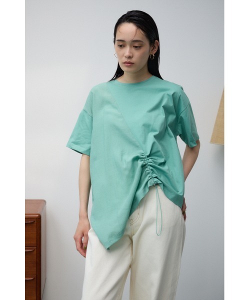 AZUL by moussy(アズールバイマウジー)の「ドロストデザインカットトップス(Tシャツ/カットソー・レディース・オフホワイト/ブラック/ライトグリーン・FREE)」の6枚目の写真