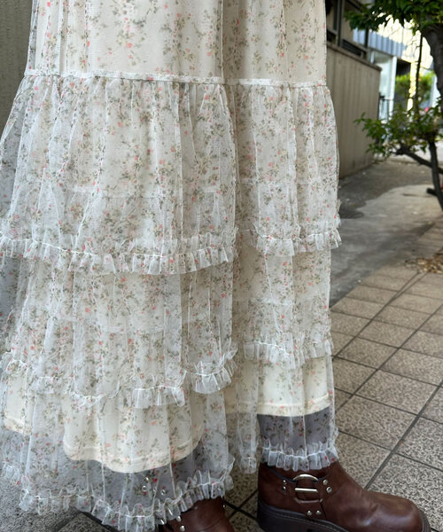 CIAOPANIC(チャオパニック)の「チュールフリルティアードスカート(スカート・レディース・ブルー/ブラック系その他/ホワイト/ブラック/グレー/ベージュ/ブラウン系その他/ブラウン/レッド/グリーン/ブラック系その他2/カーキ/アイボリー/オフホワイト・ONE SIZE)」の17枚目の写真