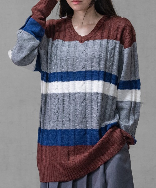 JOHN'S CLOSET(ジョンズクローゼット)の「【40I】ケーブル編み Vネック リラックスニット(ニット/セーター・メンズ・ブラック系/ネイビー/ブラック/グレー/グレー系/ネイビー系/ベージュ系/その他7/その他4/その他1/その他2/その他3/その他5/ホワイト/その他8/その他6・LARGE/MEDIUM)」の10枚目の写真
