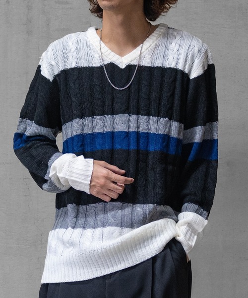 JOHN'S CLOSET(ジョンズクローゼット)の「【40I】ケーブル編み Vネック リラックスニット(ニット/セーター・メンズ・ブラック系/ネイビー/ブラック/グレー/グレー系/ネイビー系/ベージュ系/その他7/その他4/その他1/その他2/その他3/その他5/ホワイト/その他8/その他6・LARGE/MEDIUM)」の12枚目の写真