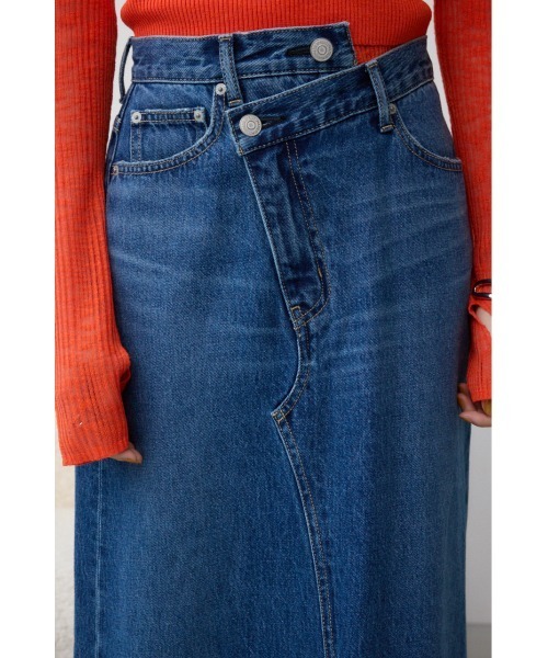 AZUL by moussy(アズールバイマウジー)の「AZUL DENIM オーバーラップロングスカート(デニムスカート・レディース・ライトブラック/ブルー・SMALL/MEDIUM)」の22枚目の写真