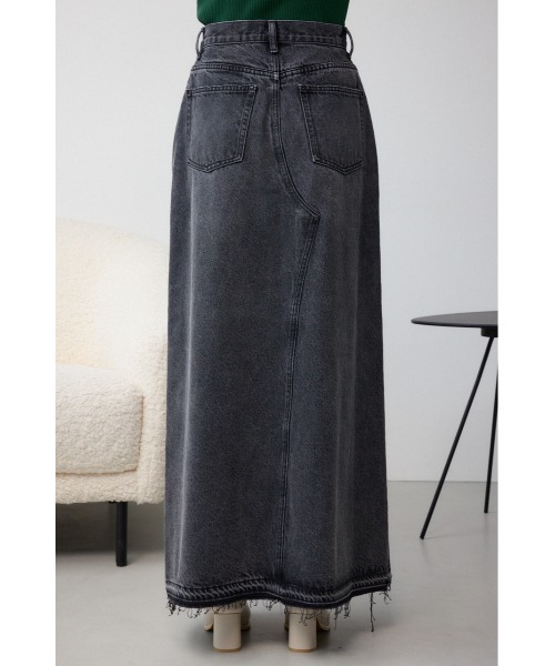 AZUL by moussy(アズールバイマウジー)の「AZUL DENIM オーバーラップロングスカート(デニムスカート・レディース・ライトブラック/ブルー・SMALL/MEDIUM)」の12枚目の写真