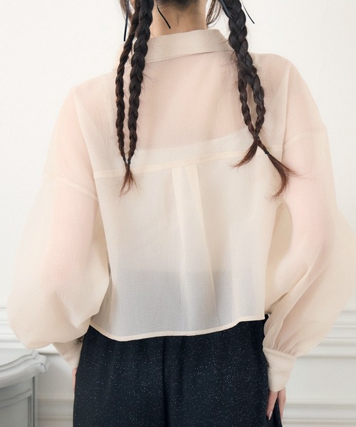 ems excite（エムズエキサイト）の「ロゴプレート付シアーSH（シャツ/ブラウス・レディース・ナチュラル/ブラック/ライトベージュ・FREE）」の20枚目の写真