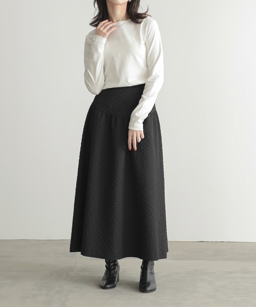 for/c(フォーシー)の「ベーシックロングTシャツ【オーガニックコットン】(Tシャツ/カットソー・レディース・オフホワイト/ブラック・M/L)」の17枚目の写真