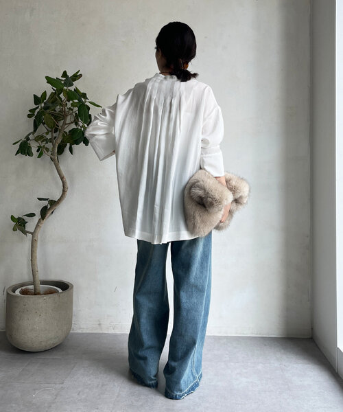 DouDou（ドゥドゥ）の「バックタックブラウス（シャツ/ブラウス