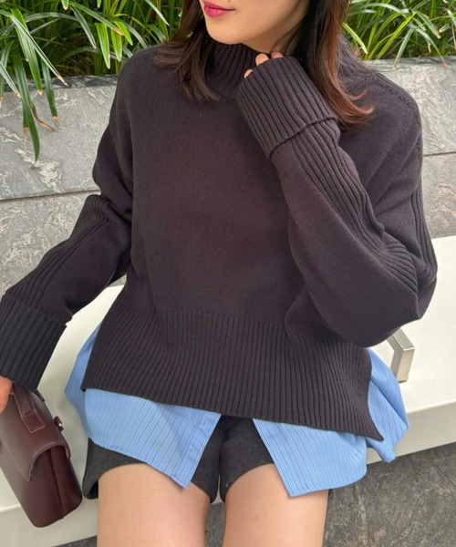 VIS（ビス）の「【アンチピリング/洗える】サイドスリットニットプルオーバー【WEB限定カラー】（ニット/セーター・レディース・オフホワイト/ブルー/ブラック系その他/レッド/ピンク/スミクロ/キナリ・FREE）」の4枚目の写真