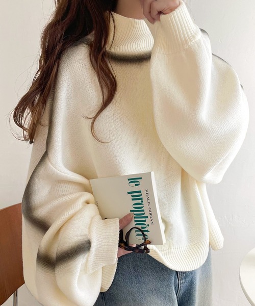 Java(ジャバ)の「《JaVa ジャバコラボ》デイリースタイルを格上げ。ダブルジャガードスプレープリントハイネック長袖ニット(ニット/セーター・メンズ・オフホワイト/チャコール/ベージュ/ライトグレー・X-LARGE/SMALL/MEDIUM/LARGE)」の19枚目の写真