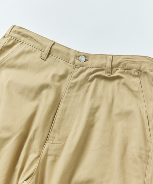 FREAK'S STORE（フリークスストア）の「限定展開 ワイドシルエット カーブパンツ / テーパードシルエット（チノパンツ・メンズ・ブラック/オリーブ/ベージュ/ネイビー・LARGE/MEDIUM/SMALL）」の17枚目の写真