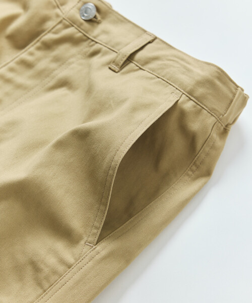 FREAK'S STORE（フリークスストア）の「限定展開 ワイドシルエット カーブパンツ / テーパードシルエット（チノパンツ・メンズ・ブラック/オリーブ/ベージュ/ネイビー・LARGE/MEDIUM/SMALL）」の7枚目の写真