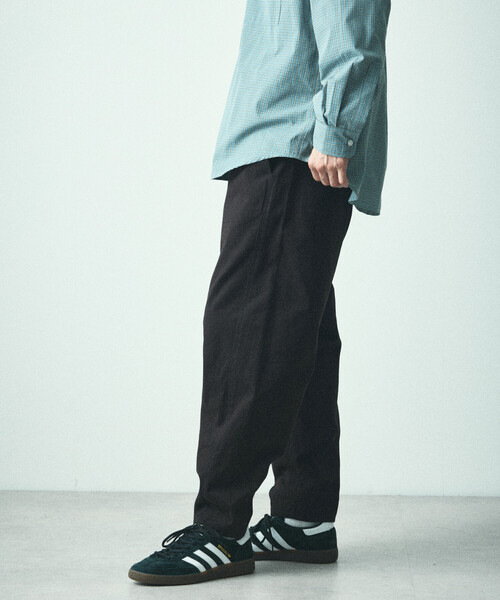 FREAK'S STORE（フリークスストア）の「限定展開 ワイドシルエット カーブパンツ / テーパードシルエット（チノパンツ・メンズ・ブラック/オリーブ/ベージュ/ネイビー・LARGE/MEDIUM/SMALL）」の16枚目の写真