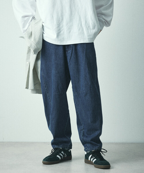 FREAK'S STORE（フリークスストア）の「限定展開 ワイドシルエット カーブパンツ / テーパードシルエット（チノパンツ・メンズ・ブラック/オリーブ/ベージュ/ネイビー・LARGE/MEDIUM/SMALL）」の12枚目の写真