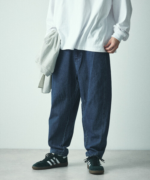 FREAK'S STORE（フリークスストア）の「限定展開 ワイドシルエット カーブパンツ / テーパードシルエット（チノパンツ・メンズ・ブラック/オリーブ/ベージュ/ネイビー・LARGE/MEDIUM/SMALL）」の15枚目の写真