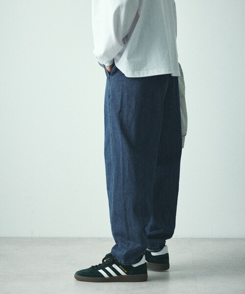 FREAK'S STORE（フリークスストア）の「限定展開 ワイドシルエット カーブパンツ / テーパードシルエット（チノパンツ・メンズ・ブラック/オリーブ/ベージュ/ネイビー・LARGE/MEDIUM/SMALL）」の20枚目の写真