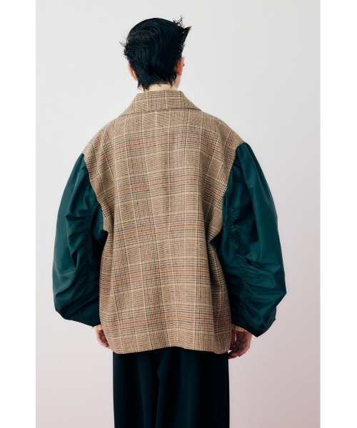 HeRIN.CYE（ヘリンドットサイ）の「Docking MA-1 jacket　　ドッキングMA-1ジャケット（MA-1・レディース・グリーン/ベージュ・FREE）」の5枚目の写真