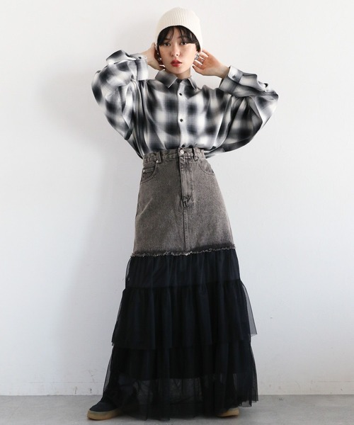 RAGEBLUE（レイジブルー）の「フリルチュールドッキングデニムスカート（デニムスカート・レディース・ブルー/ブラック・FREE）」の4枚目の写真