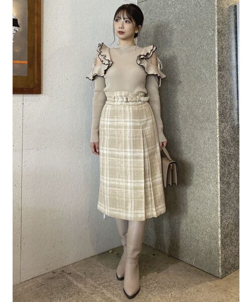 dazzlin（ダズリン）の「ショルダーオープンフリルニット（ニット/セーター・レディース・ブラック/ベージュ/ピンク/オフホワイト・FREE）」の17枚目の写真