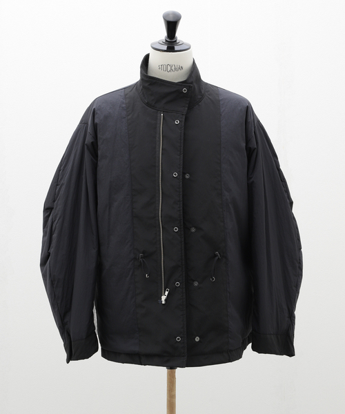 ATON(エイトン)の「ATON(エイトン) TECHNO COTTON PADDED M-65 JACKET JKAGCW0901(その他アウター・メンズ・ブラック・4/6)」の6枚目の写真