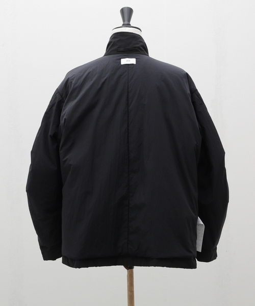 ATON(エイトン)の「ATON(エイトン) TECHNO COTTON PADDED M-65 JACKET JKAGCW0901(その他アウター・メンズ・ブラック・4/6)」の7枚目の写真