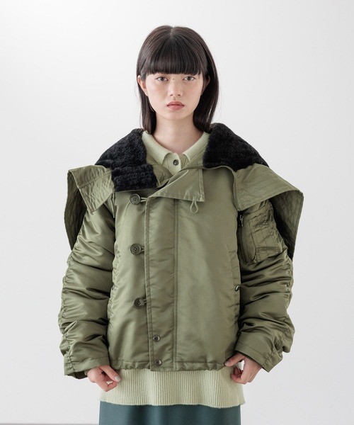 yuw（ユウ）の「Ｎ－２Ｂ　150967（ダウンジャケット/コート・レディース・カーキ/ブラック・FREE）」の7枚目の写真