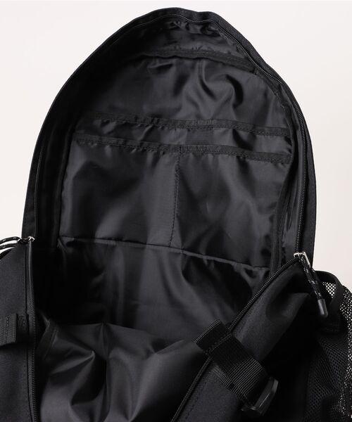 CONVERSE(コンバース)の「【CONVERSE】NEW ARCH LOGO BAG PACK/リュックサック/デイパック/カバン/バックパック/通勤・通学/コンバース(バックパック/リュック・レディース・ホワイト/ブラック・FREE)」の4枚目の写真