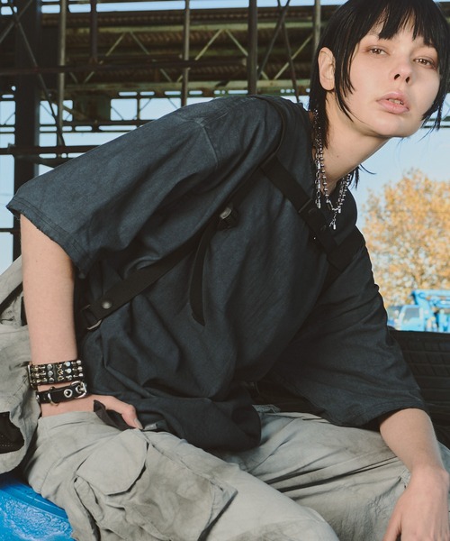 AIVER(アイバー)の「AIVER ハトメレザーバングル(バングル/リストバンド・メンズ・ブラック・FREE)」の21枚目の写真