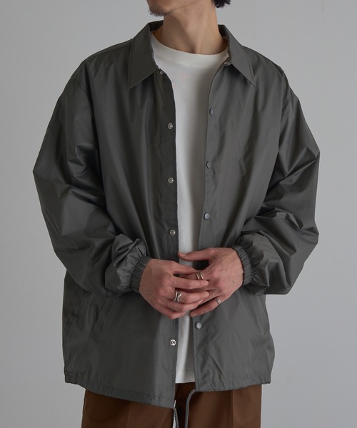 MAISON CLUB(メゾンクラブ)の「【MAISON CLUB】US Coach Jacket ウインドブレーカー 裏生地あり(ナイロンジャケット・メンズ・ブラック/ネイビー/グレー・XL/M/L/2XL)」の7枚目の写真