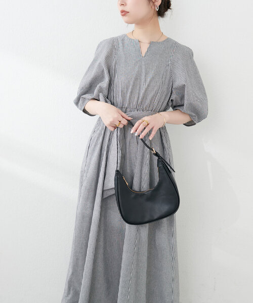 natural couture(ナチュラルクチュール)の「ランタンスリーブワンピース(ワンピース・レディース・その他1/ブルー/インディゴブルー/アイボリー/ドット・LARGE/MEDIUM)」の19枚目の写真