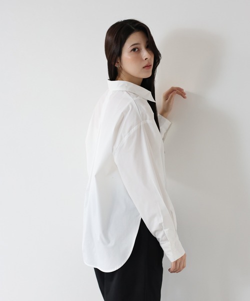 J by blue(ジェイバイブルー)の「タック袖オーバーサイズシャツ(シャツ/ブラウス・レディース・ホワイト/ブルー/グレー・MEDIUM)」の21枚目の写真