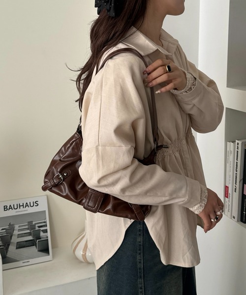 efill（エフィル）の「ベルト付き クロスボーダー ショルダーバック / ハンドバック（ショルダーバッグ・レディース・ブラウン/ブラック・FREE）」の15枚目の写真