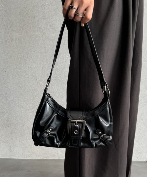 efill（エフィル）の「ベルト付き クロスボーダー ショルダーバック / ハンドバック（ショルダーバッグ・レディース・ブラウン/ブラック・FREE）」の20枚目の写真