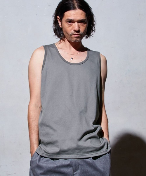 EGO TRIPPING（エゴトリッピング）の「mta552- SMOOTH TANK タンクトップ（タンクトップ・メンズ・ホワイト/ブラック/ネイビー/チャコール・46/48）」の3枚目の写真