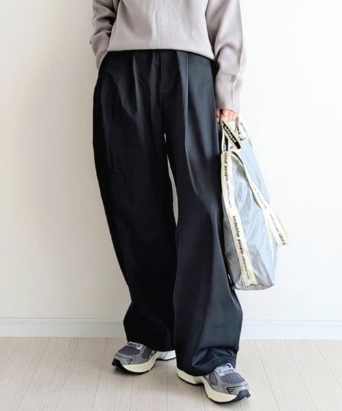 notch.（ノッチ）の「【 notch. by yui 】タックワイドコクーンパンツ（その他パンツ・レディース・ダークネイビー/ライトグリーン/ホワイト/ベージュ・TM/M）」の4枚目の写真