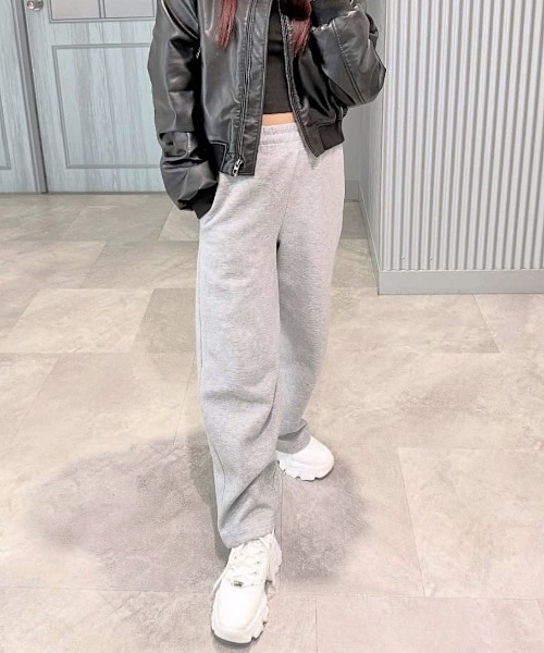 R&E（アールアンドイー）の「【R&E】サイドファスナーメタルポイント厚底スニーカー（スニーカー・レディース・ブラック/ホワイト・L/M/LL/S）」の18枚目の写真