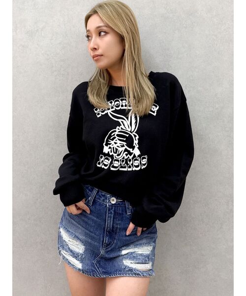 GYDA(ジェイダ)の「ハイウエストGD embossダメージスカートライクデニムショートパンツ(デニムスカート・レディース・ブルー/ライトブルー・MEDIUM/SMALL)」の3枚目の写真