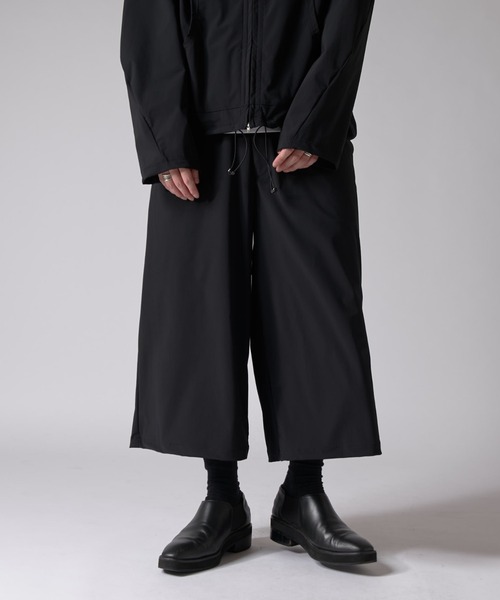 ITTI(イッチ)の「接触冷感クロップドパンツ ITTI exclusive for Lui's(その他パンツ・メンズ・ブラック・1/2)」の3枚目の写真