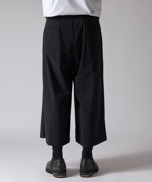 ITTI(イッチ)の「接触冷感クロップドパンツ ITTI exclusive for Lui's(その他パンツ・メンズ・ブラック・1/2)」の12枚目の写真
