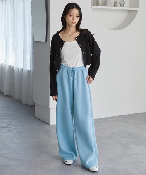 MONO-MART（モノマート）の「イージードライダンボールワイドスウェットパンツ（スウェットパンツ・レディース・チャコール/杢グレー/オフホワイト/ブラック/サックスブルー/アイボリー/ブラウン/ダークネイビー/ワイン系/モカ・S/M/L）」の17枚目の写真