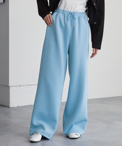 MONO-MART（モノマート）の「イージードライダンボールワイドスウェットパンツ（スウェットパンツ・レディース・チャコール/杢グレー/オフホワイト/ブラック/サックスブルー/アイボリー/ブラウン/ダークネイビー/ワイン系/モカ・S/M/L）」の18枚目の写真