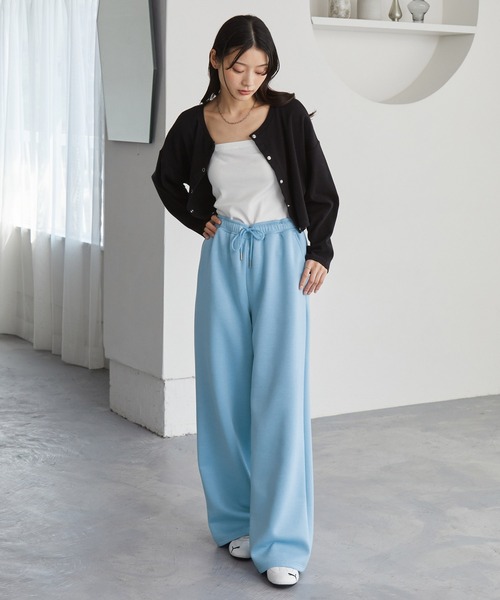 MONO-MART（モノマート）の「イージードライダンボールワイドスウェットパンツ（スウェットパンツ・レディース・チャコール/杢グレー/オフホワイト/ブラック/サックスブルー/アイボリー/ブラウン/ダークネイビー/ワイン系/モカ・S/M/L）」の21枚目の写真